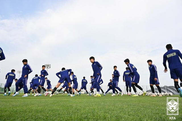 U-20代表チーム、練習中。/写真=大韓サッカー協会提供