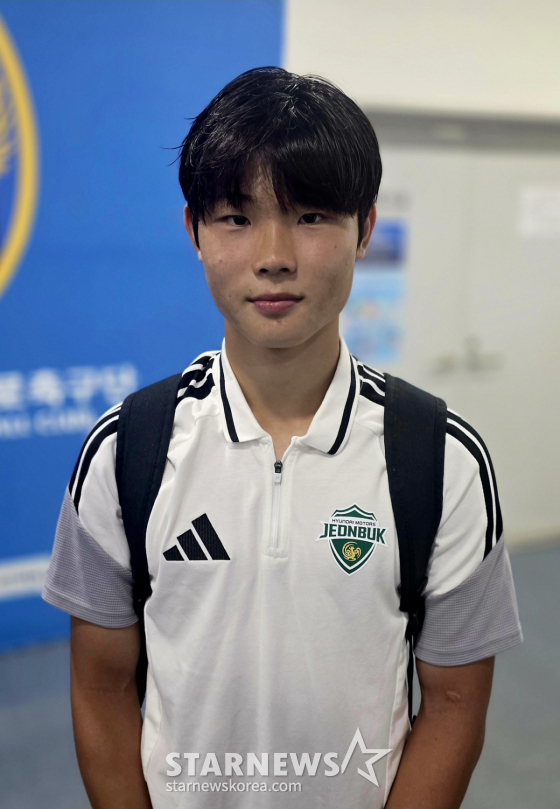 Kim Ye-gun của Jeonbuk Hyundai gặp các nhà báo sau khi kết thúc trận đấu với Incheon United diễn ra tại Sân vận động bóng đá chuyên dụng Incheon vào ngày 18. /Ảnh=phóng viên Kim Myung-seok