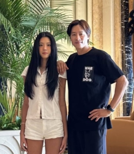 Woo Seo-yoon and her father Woo Ji-won /Photo=Woo Ji-won's personal account