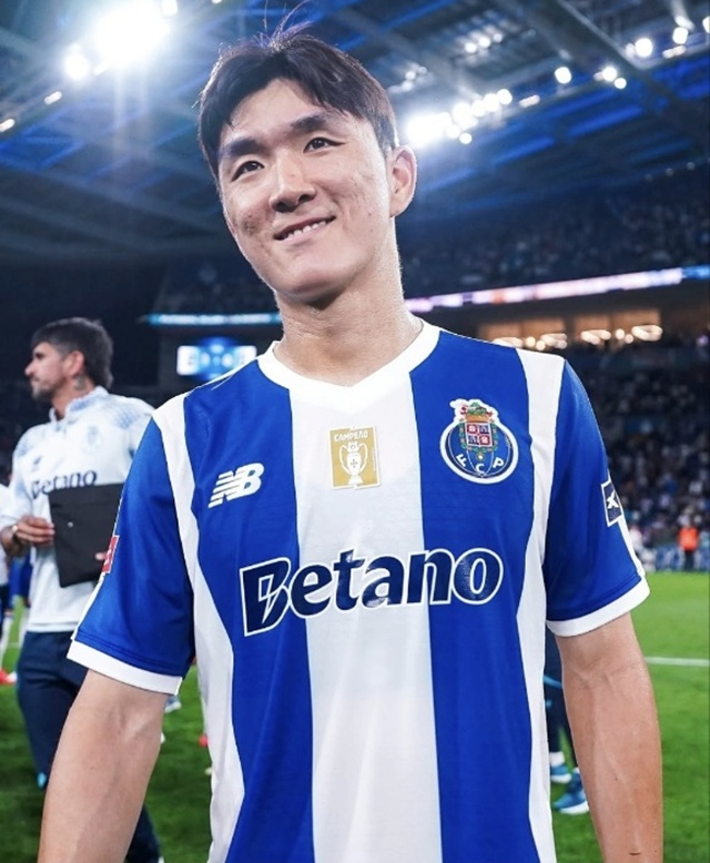 Hwang In-beom. /foto=FC Porto SNS