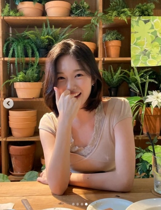/图片=姜有景 SNS