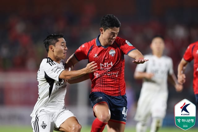 Partido entre Jeonbuk Hyundai y Kim Cheon (SVP). /Foto=Federación Coreana de Fútbol Profesional