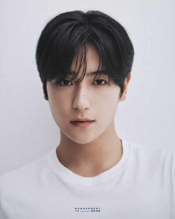 The Boyz Hyeon-jae /ảnh=Quản lý Sision