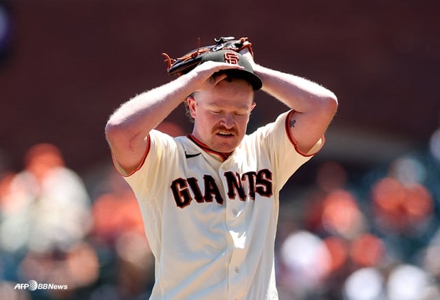 Ace Logan Webb on his scheduled start on the 27th. /AFPBBNews=NEWS1