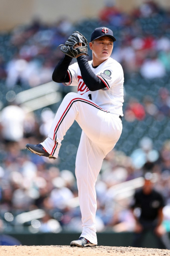 Ko Woo-seok is seen pitching during the 2026 Major League Baseball (MLB) game between the Minnesota Twins and Cleveland Guardians at Target Field in Minneapolis, Minnesota, USA, on July 10 (Korean time). /AFPBBNews=NEWS1
