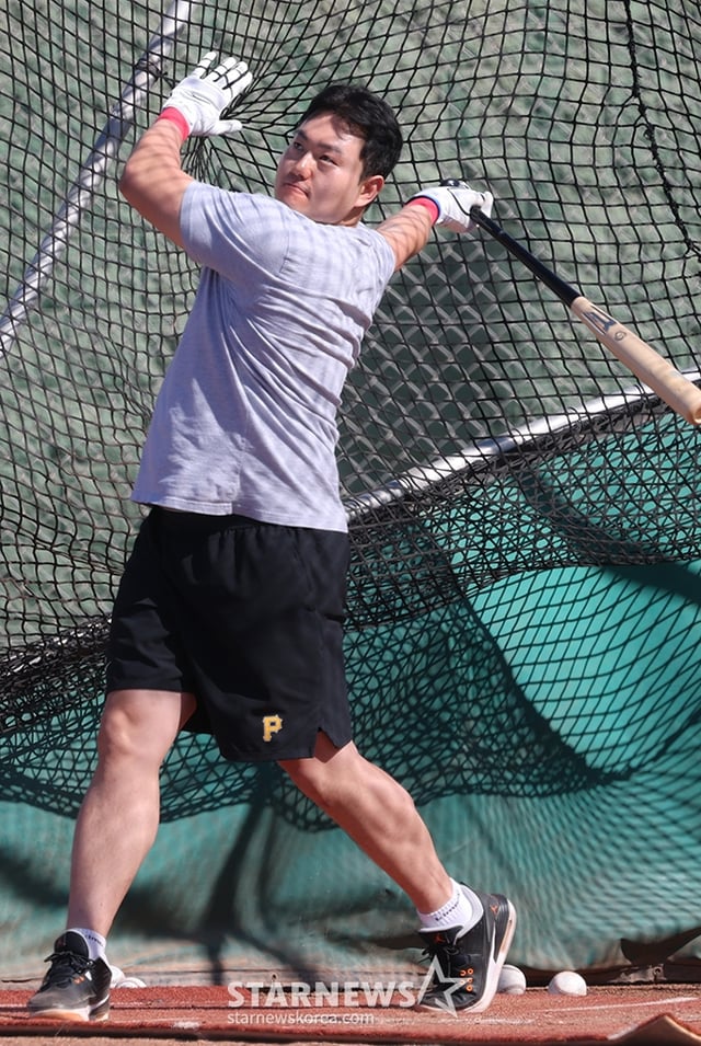 崔志晩(チェ·ジマン)/写真=金ジンギョン待機者