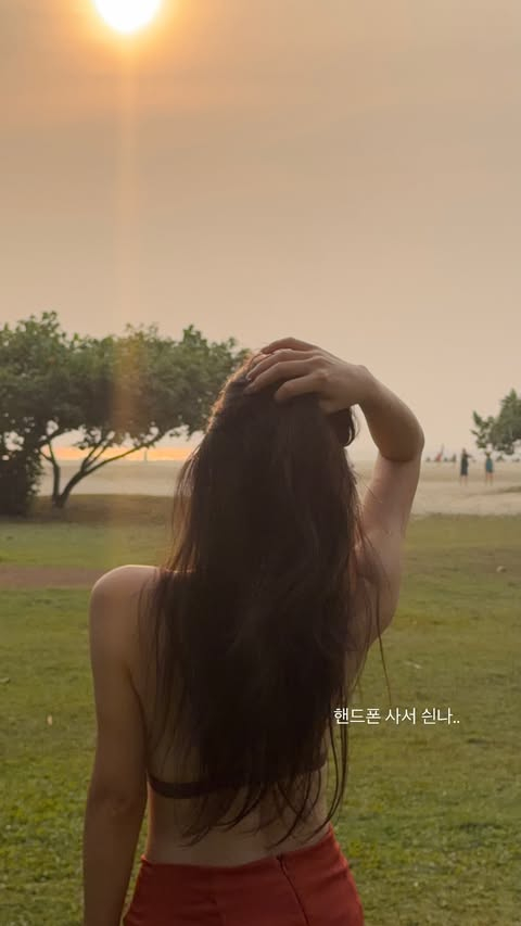 /Photo=Lee Sol-i SNS