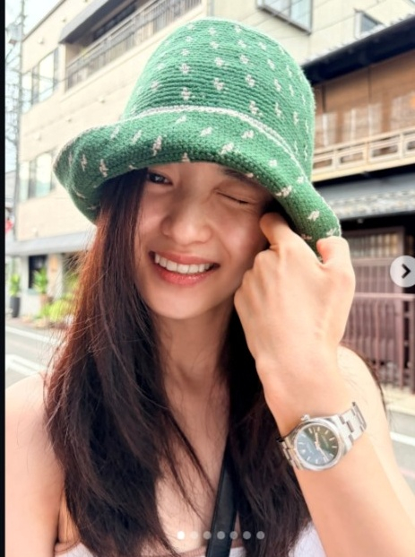 /Photo=sns
