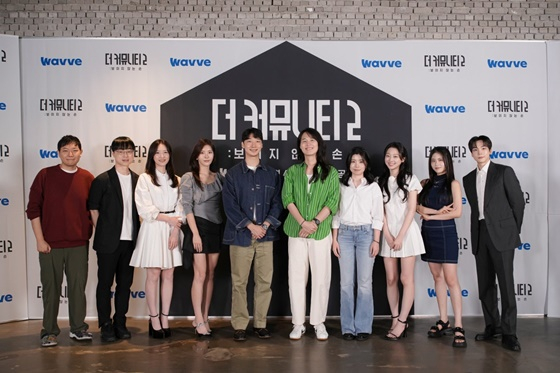 승우아빠(왼쪽부터), 이재용, 박세승, 신혜원, 김정훈 PD, 권성민 PD, 이지훈 PD, 이수민, 이지나, 정재호/사진=웨이브