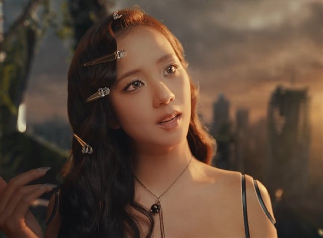 Photo: Jisoo Official YouTube Channel @jisoo