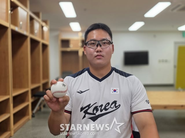 광주진흥고 김민훈이 최근 울산 문수야구장에서 열린 한국 U-18 야구 국가대표 훈련을 마치고 스타뉴스와 인터뷰에 응했다. /사진=김동윤 기자