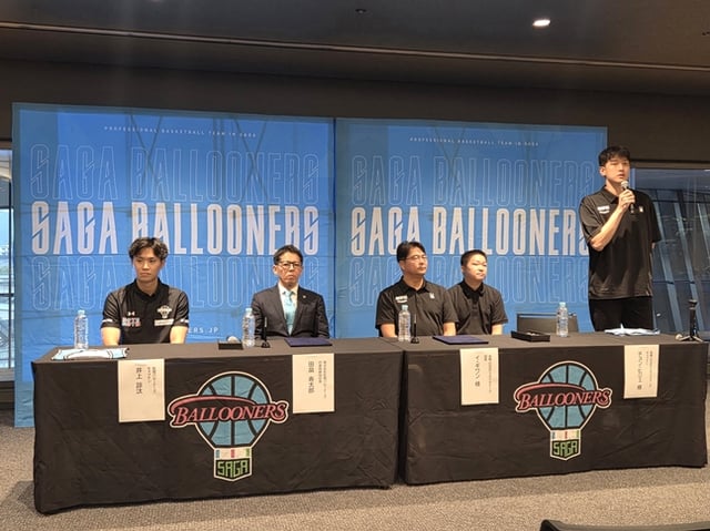 사가 발루너스의 이노우에 료타 주장(왼쪽부터), 다바타 주타로 사장, 고양 소노의 이기완 단장, 정희재 주장. /사진=고양 소노