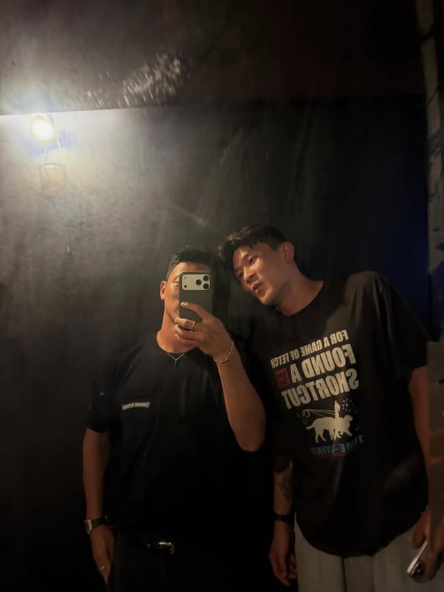 Hwang Hee-chan (left) and Kim Min-jae, both 1996-born South Korean national team footballers. /Photo=Hwang Hee-chan SNS screenshot