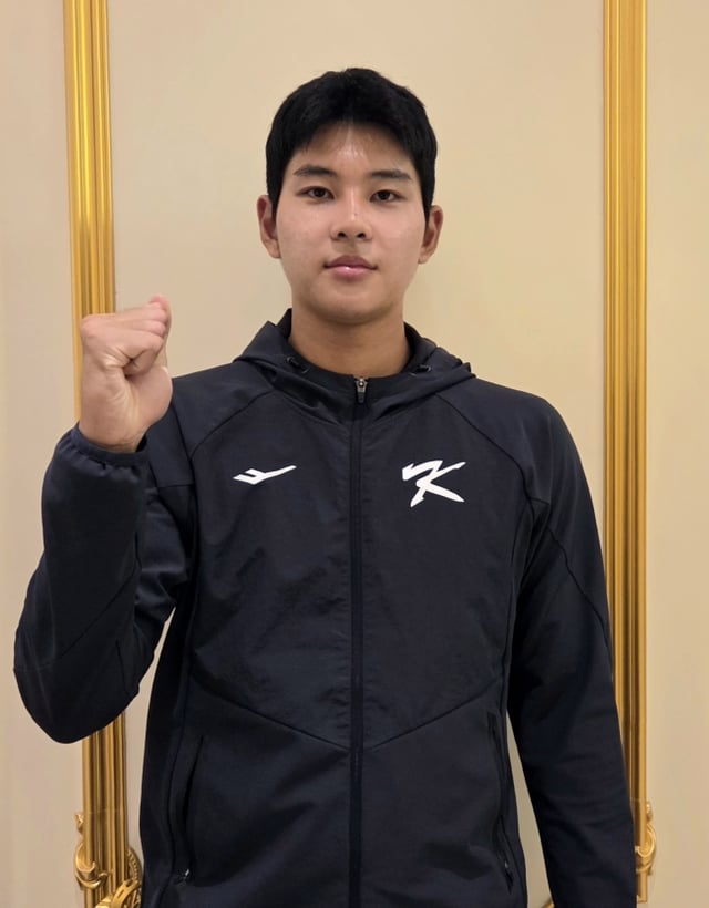 Ha Hyun-seung is giving an interview with reporters ahead of the 18U (Under-18) Asian Youth Baseball Championship being held in Taipei, Taiwan. /Photo=Joint News Team