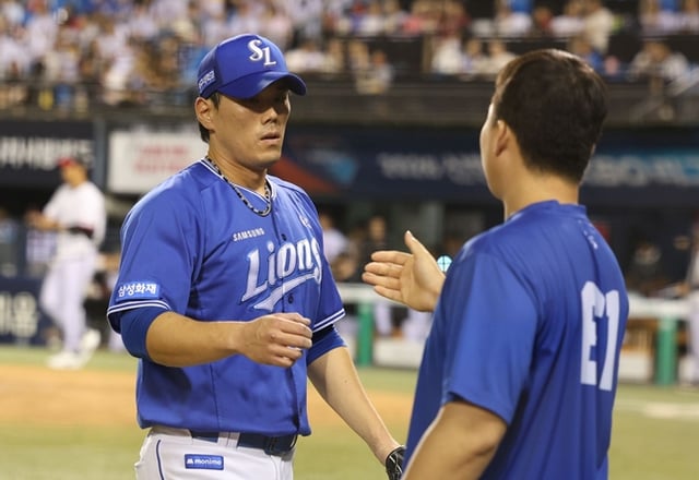 김재윤(왼쪽). /사진=삼성 라이온즈