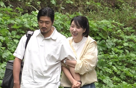 왼쪽부터 윤대현, 김희은 부부 /사진=SBS '동상이몽 시즌2 – 너는 내 운명'