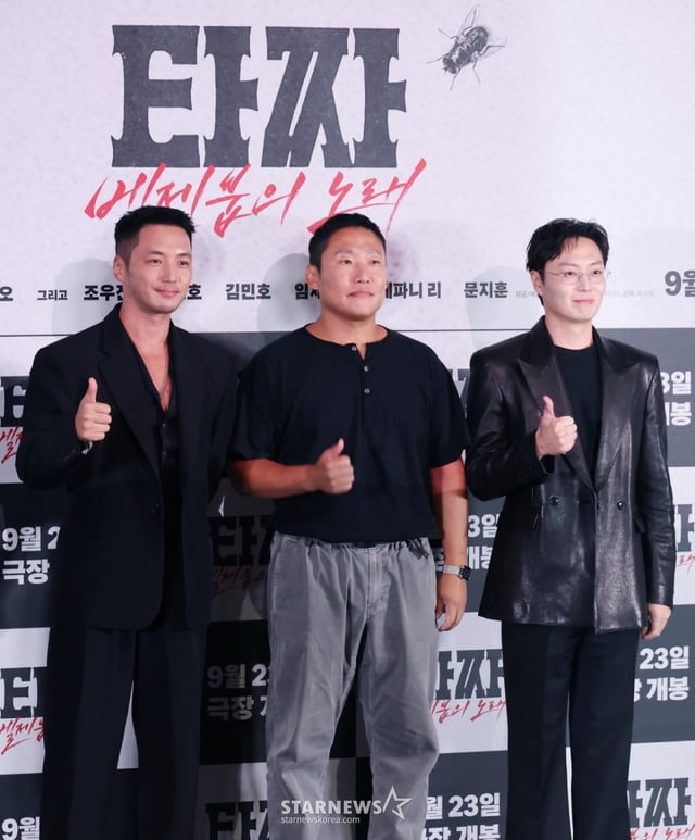 배우 변요한, 최국희 감독, 배우 노재원이 9일 오후 서울 CGV용산아이파크몰에서 진행된 영화 '타짜: 벨제붑의 노래' 언론배급시사회 및 기자간담회에 참석해 포즈를 취하고 있다. /2026.09.09 /사진=이동훈 photoguy@