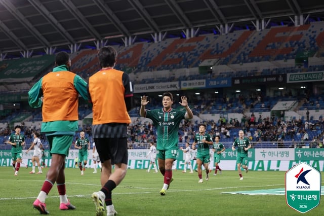 득점 이후 기뻐하고 있는 대전하나시티즌 주민규. /사진=한국프로축구연맹 제공