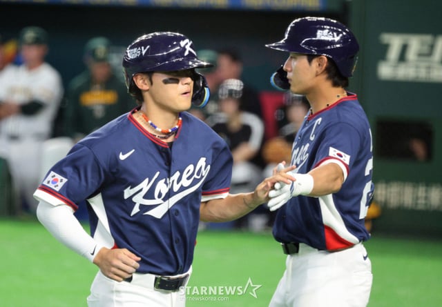 김도영이 지난 3월 WBC 호주전에서 9회초 선두타자로 나와 볼넷을 얻어낸 후 환호하고 있다. /사진=강영조 cameratalks@