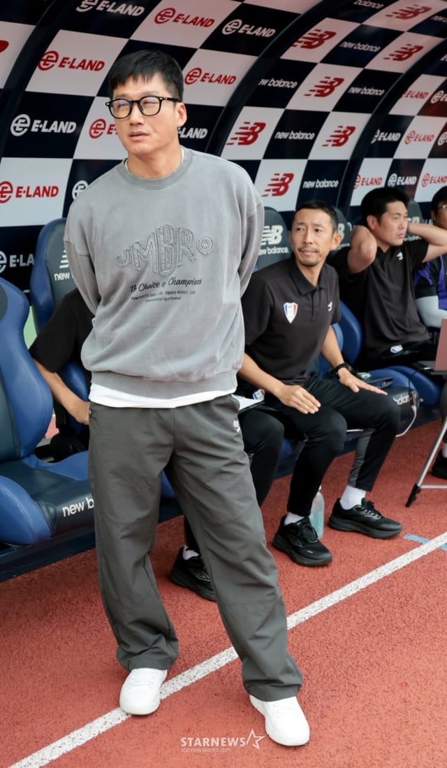 이정효 수원 삼성 감독. /사진=강영조 선임 기자