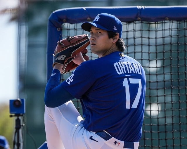 Ohtani performing pitching training during spring camp last February. /Photo=Official LA Dodgers SNS