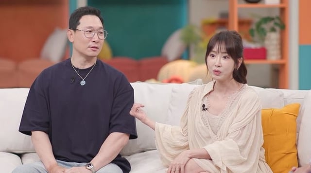 De izquierda a derecha: Rhymer, Kang Ye-won /foto=Canal A 'Clase de novio 2'