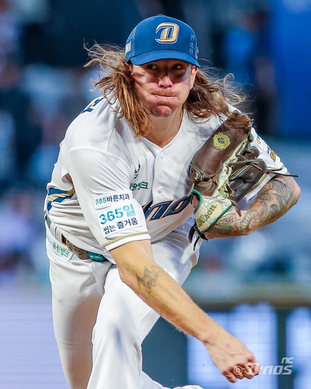 NC Dinos' new foreign pitcher Mike Cleavinger pitched well in the Changwon LG game on the 16th. /Photo=NC Dinos provided