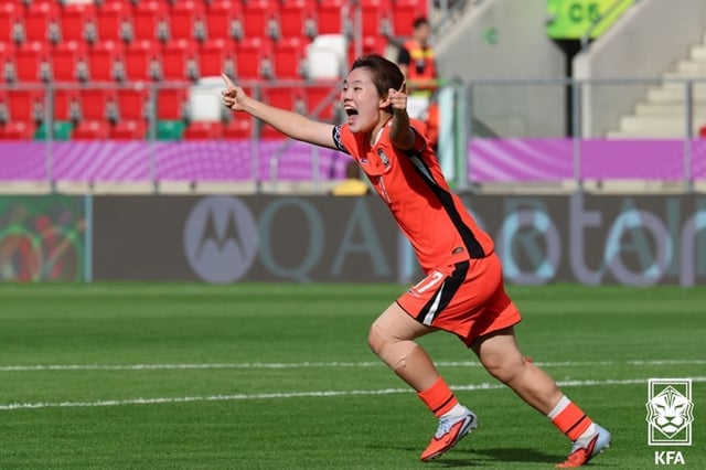 대한민국 20세 이하(U20) 여자축구대표팀 범예주가 16일(한국시간) 폴란드 소스노비에츠 아레나에서 열린 아르헨티나와의 2026 국제축구연맹(FIFA) U20 여자월드컵 16강전에서 전반 33분 선제골을 터뜨린 뒤 기뻐하고 있다. /사진=대한축구협회 제공