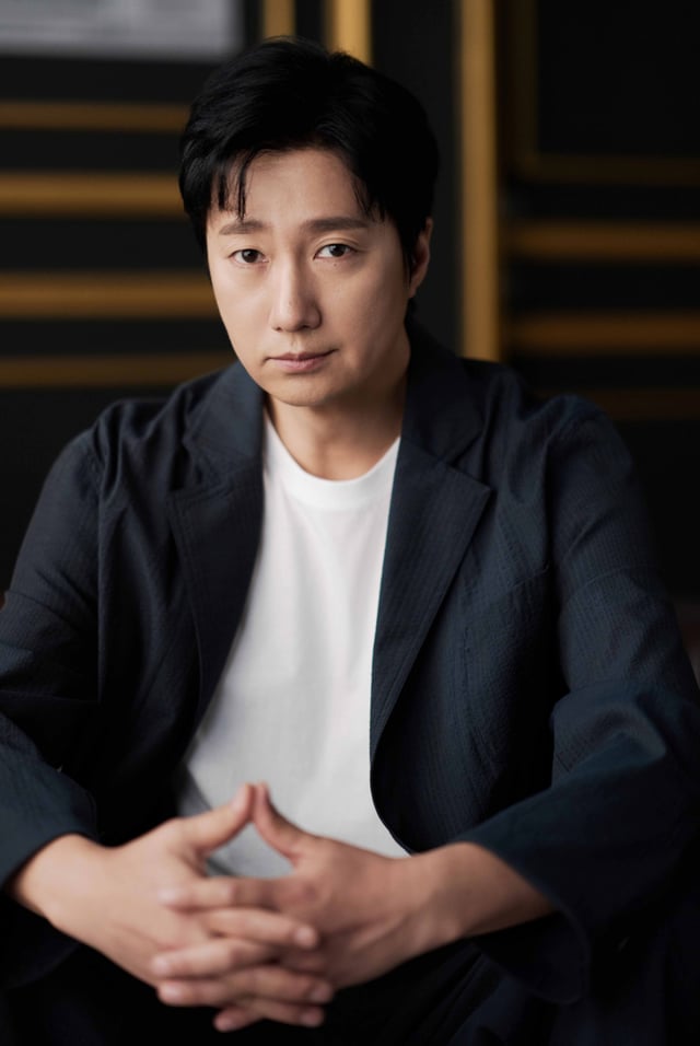 영화 '암살자(들)'의 주연배우 박해일이 10일 진행된 라운드 인터뷰를 위해 포즈를 취하고 있다. /사진제공=하이브미디어코프 2026.09.10 /사진=이동훈 photoguy@