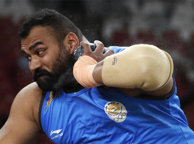 Tajinderpal Singh Toor tập trung vào cuộc thi. /Ảnh=Liên đoàn Điền kinh Ấn Độ