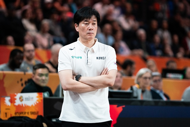Park Soo-ho, head coach of the Korean women's national basketball team. /Photo=Korea Basketball Association