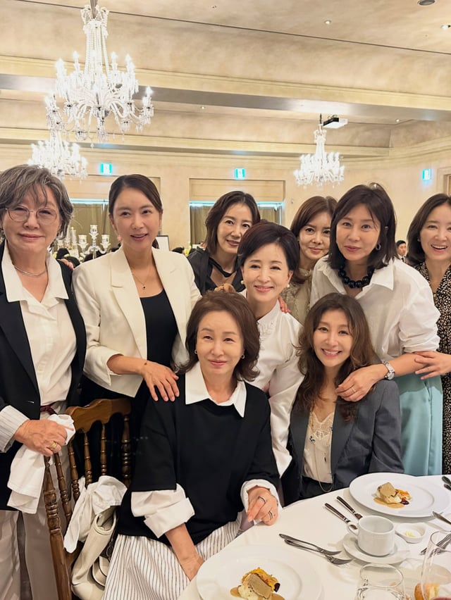 Foto=Kim Yoon-kyung, Instagram