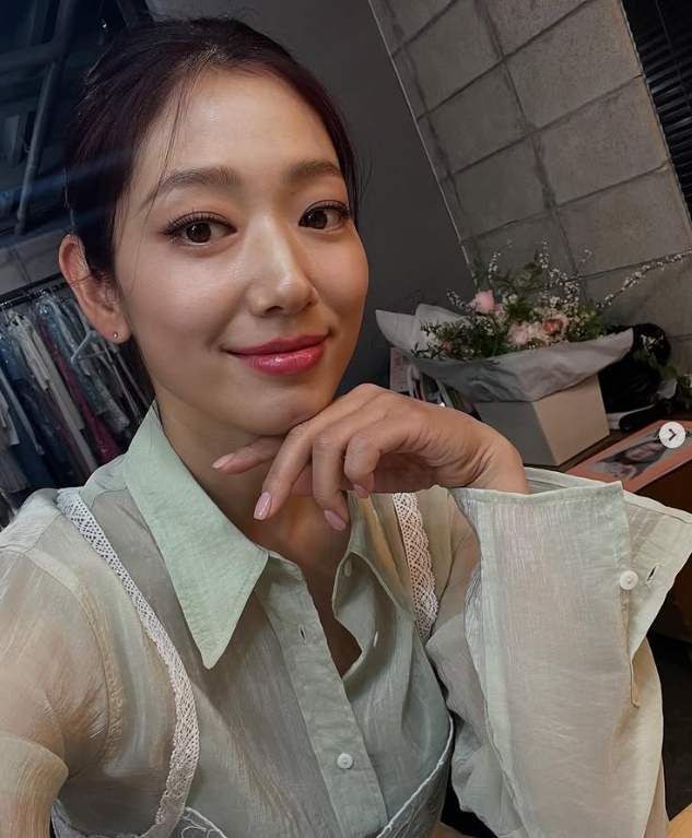 /Photo=Park Shin-hye’s personal account