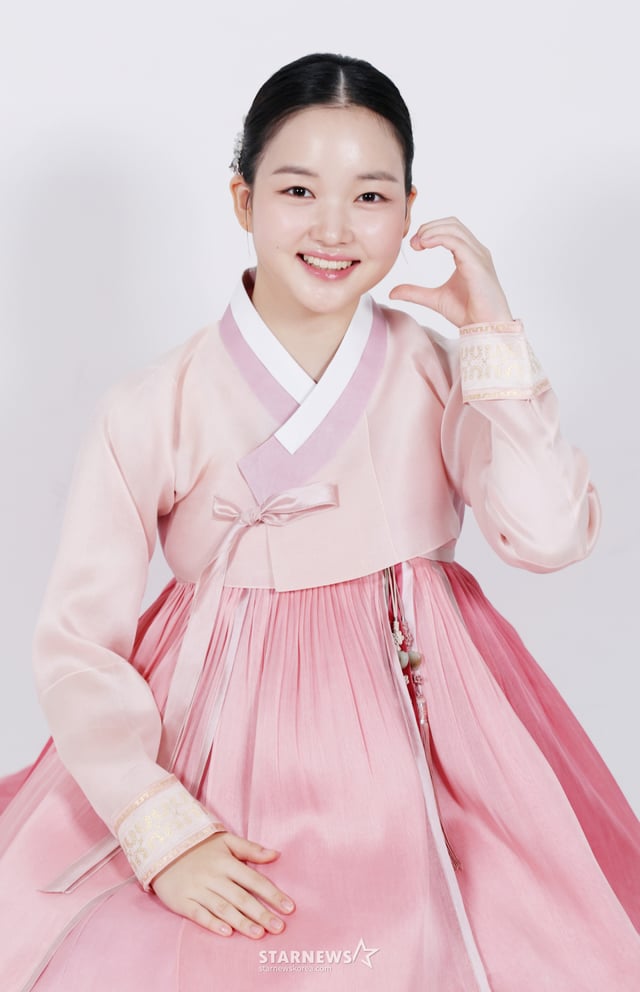 최유리 추석 한복 인터뷰 /사진=김휘선 기자 hwijpg@