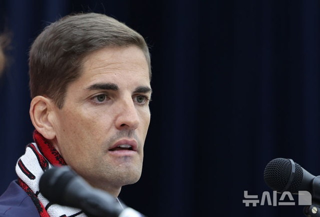 サッカー韓国代表のロバート·モレノ臨時監督。 /写真=ニューシス提供