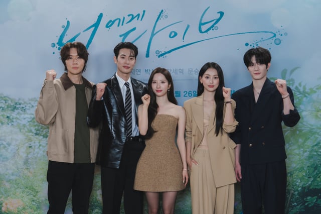 /사진=디즈니+, 채널A