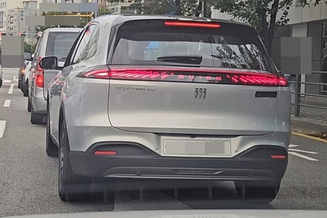 뷰익 일렉트라 E7 스파이샷