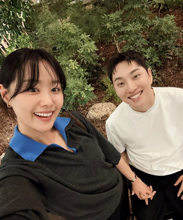 Song Ji-eun (left), Park Wi / Photo=Song Ji-eun SNS