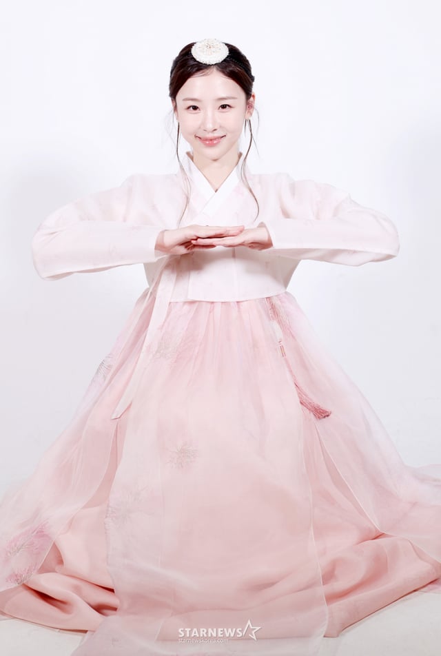 배우 조연지 한복 내방 인터뷰 /사진=김휘선 기자 hwijpg@