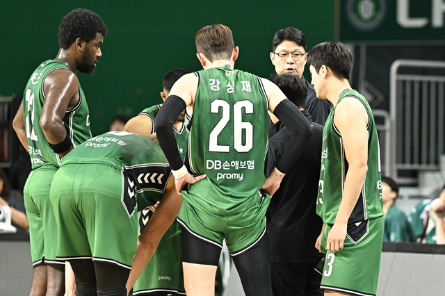 원주 DB 선수단. /사진=KBL 제공