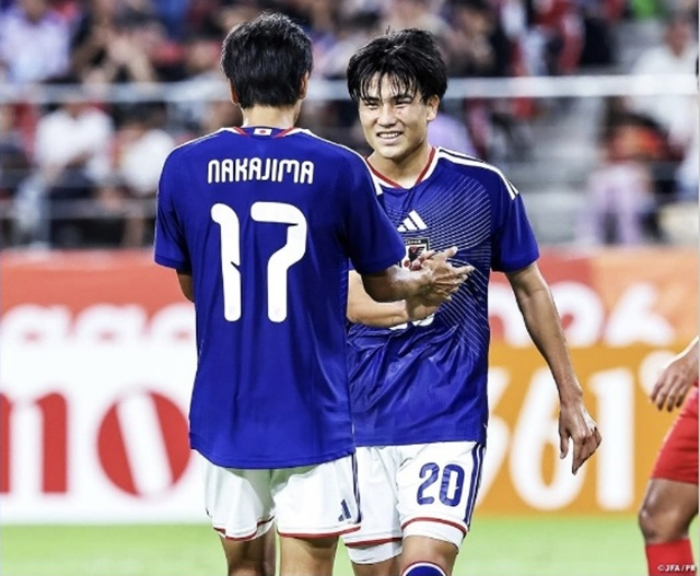 Jugadores japoneses celebrando. /Foto=SNS de la Asociación Japonesa de Fútbol