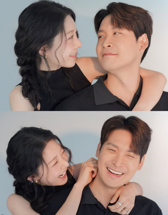 김우림(왼쪽), 정겨운 부부/사진=김우림 SNS