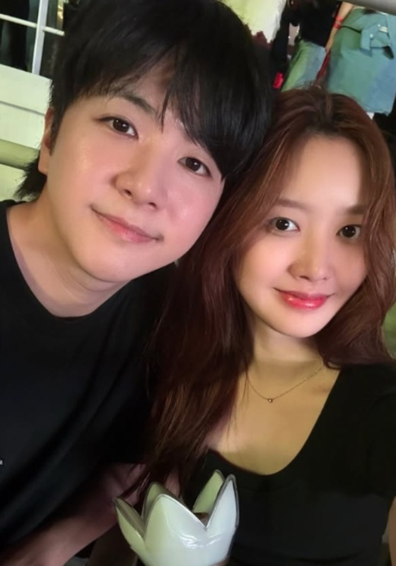 천둥, 미미 /사진=천둥 SNS