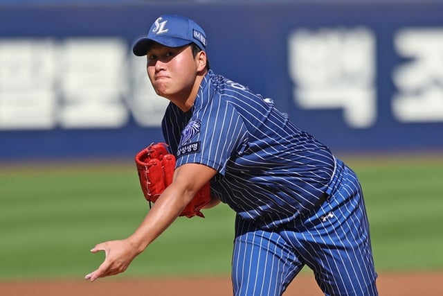 Left-hander Lee Seung-hyun takes the mound as the starting pitcher against Doosan on the 4th. /Photo=Samsung Lions