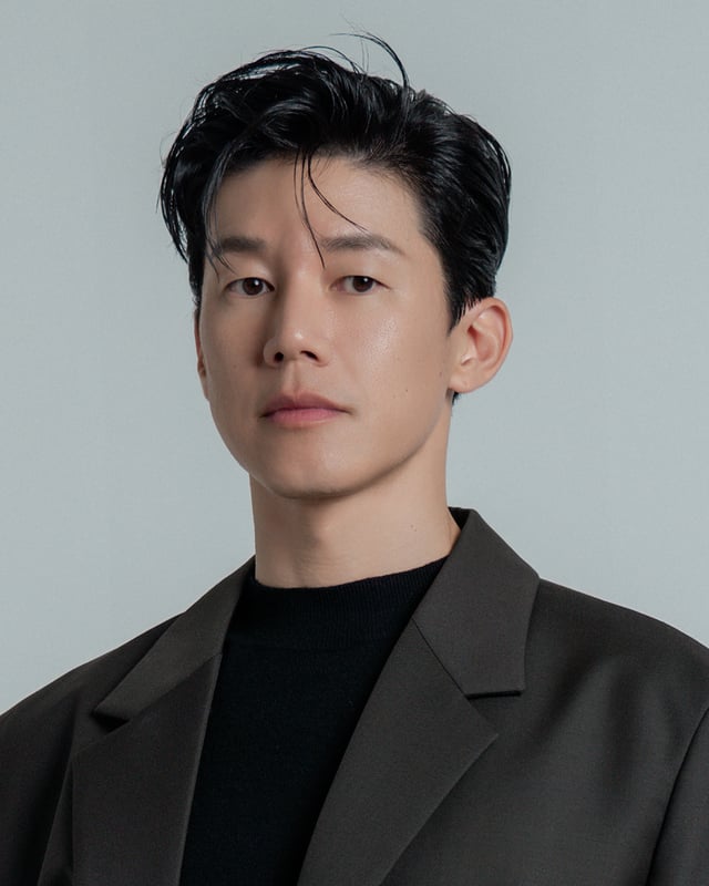 Kim Mu-yeol /foto=Premio a la Belleza Artística
