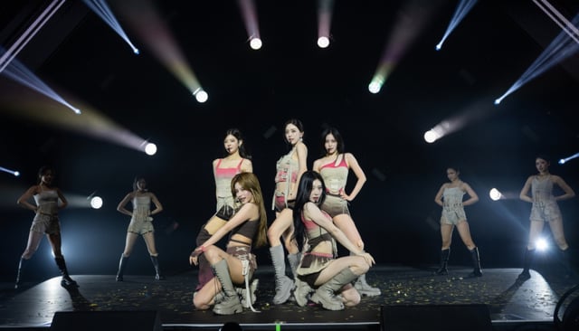 ITZY 'TUNNEL VISION' 런던/ 사진제공=JYP엔터테인먼트 , @samhussein1