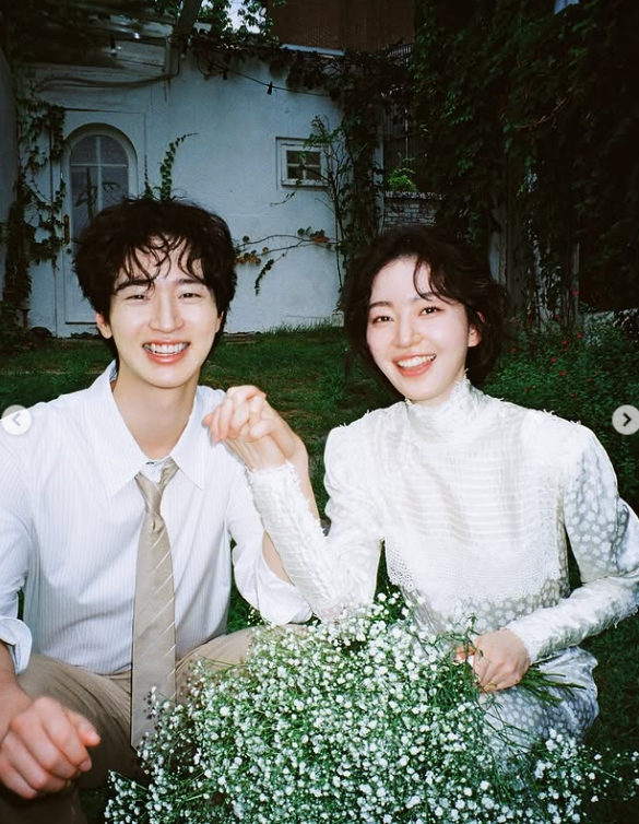Jang Dong-yoon y Kim Seung-yoon / Foto=cuenta personal