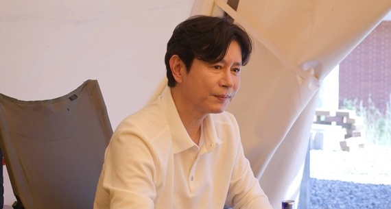 /foto=SBS 'My Unpretty Little Baby'