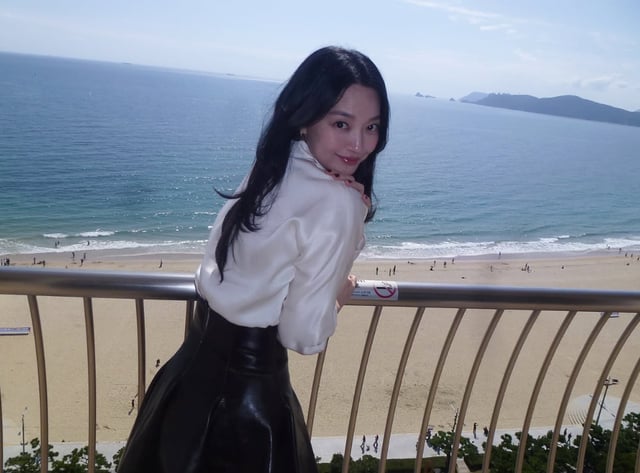 /사진 = 신민아 SNS