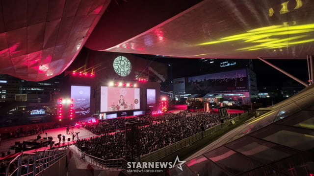 6일 부산광역시 해운대구 영화의전당에서'제31회 부산국제영화제(BIFF)' 개막식이 진행되고 있다. /2026.10.06 /사진=김휘선 hwijpg@